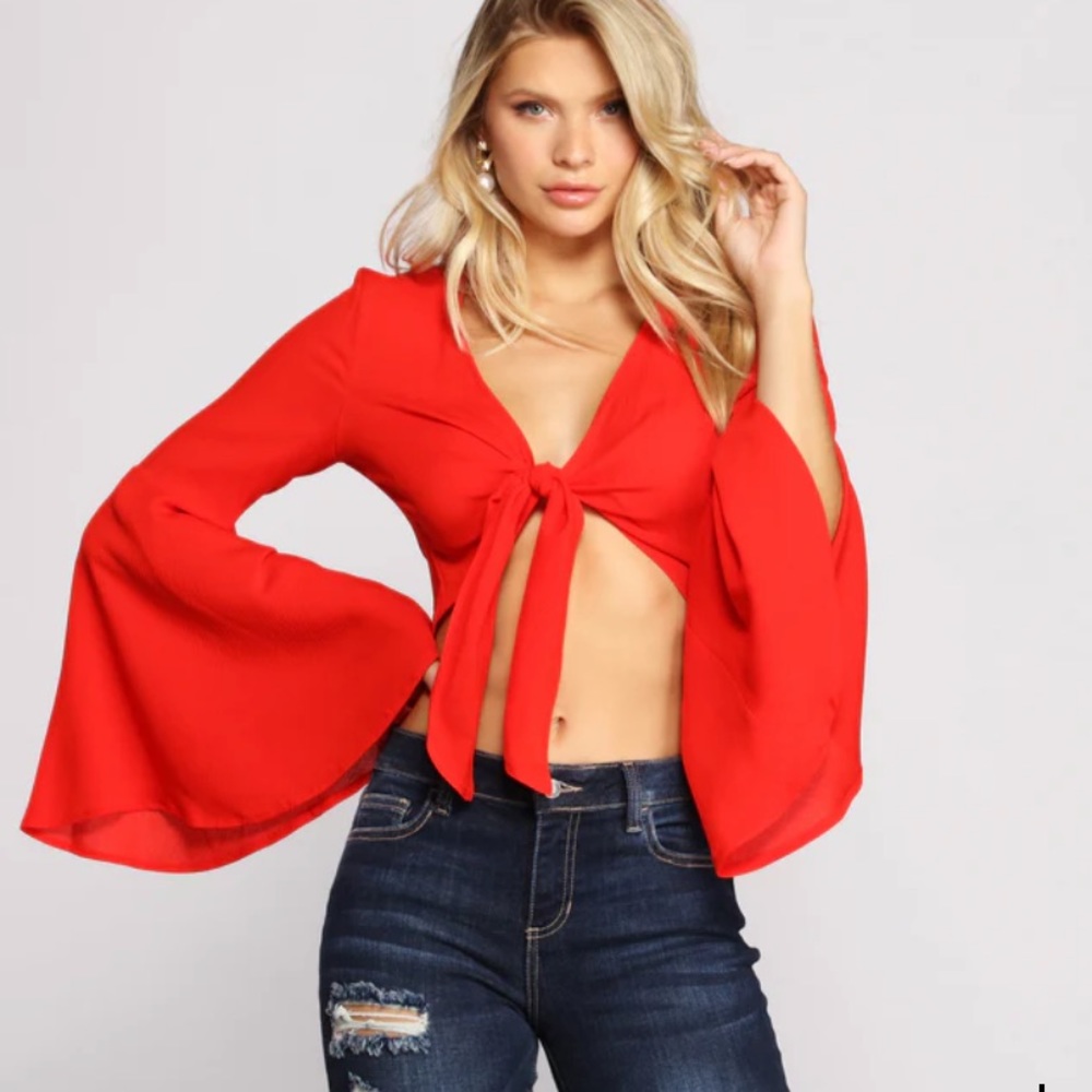 WINDSOR - NWT Bell Sleeve Tie Top